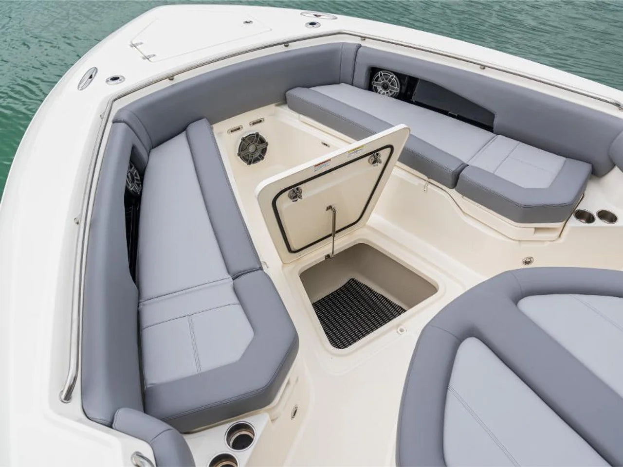 2026 Boston Whaler 360 Outrage 36.0 feet, Inuvik, Northwest Territories #123