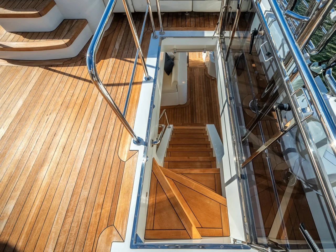 2022 Ocean Alexander 32L 106.0 feet, Boca Raton, FL #75