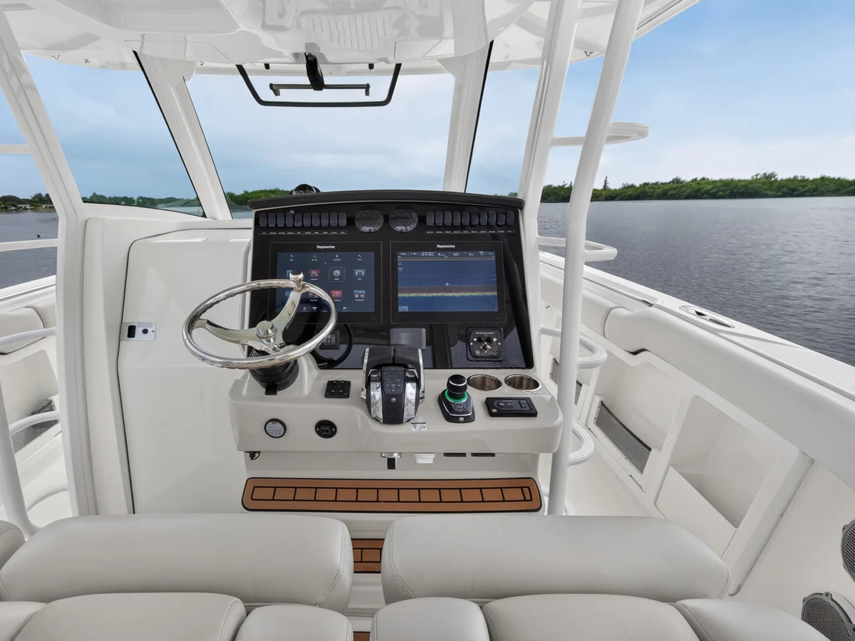 2018 Boston Whaler 380 OUTRAGE 38.0 feet, Stuart, Florida #60