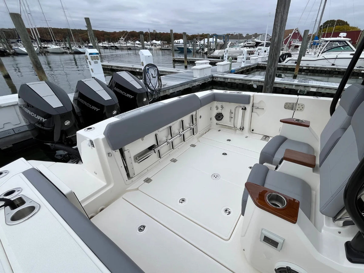 2026 Boston Whaler 360 Outrage 36.0 feet, Westbrook, Connecticut #29
