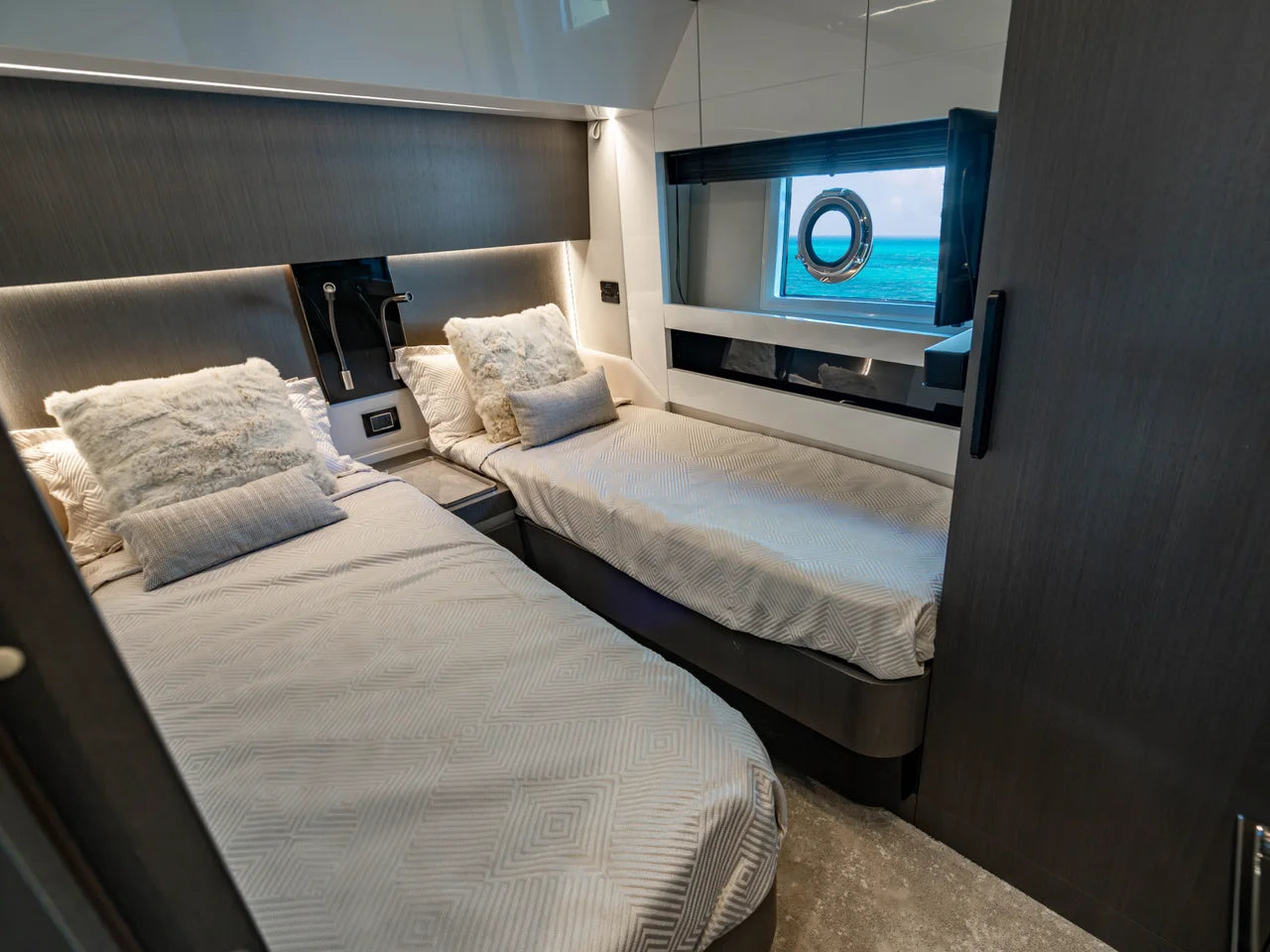 2019 Azimut S7 70.0 feet, West Palm Beach, FL #120