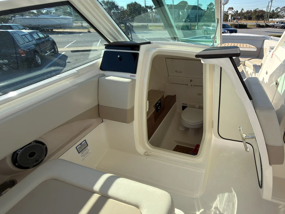 2027 Boston Whaler 280 Vantage 28.0 feet, Panama City, FL #24