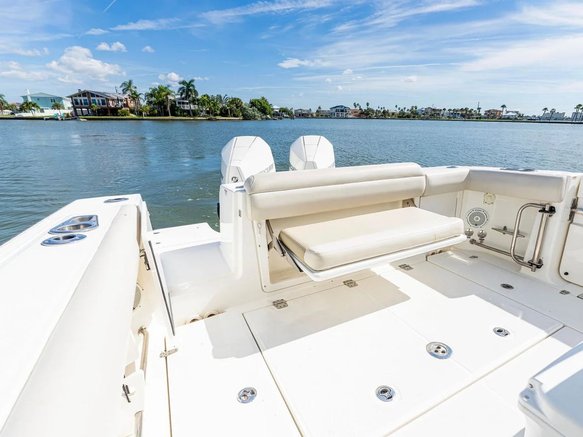 2022 Boston Whaler 330 OUTRAGE 33.0 feet, St Petersburg, FL #16