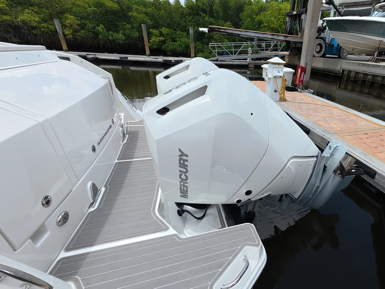 2026 Sea Ray Sundancer 320 Outboard 32.0 feet, Clearwater, Florida #21