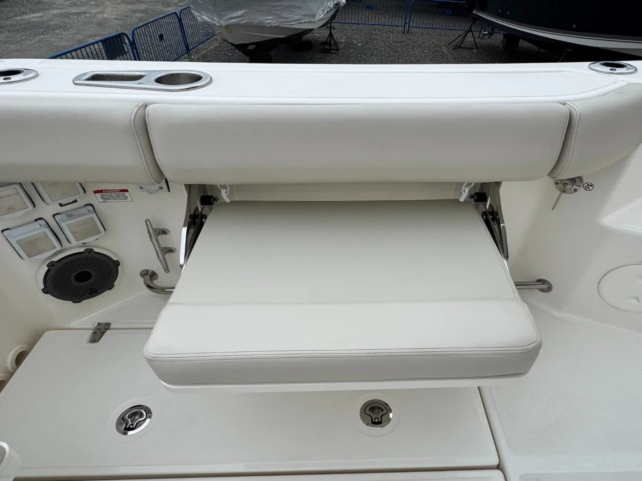 2026 Boston Whaler 325 Conquest 32.0 feet, Huntington, NY #11