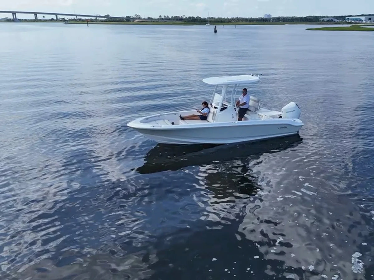 2027 Boston Whaler 220 Dauntless 22.0 feet, Jacksonville Beach, Florida #1