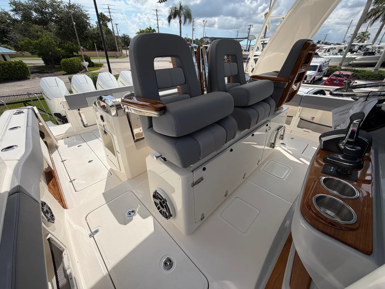 2026 Boston Whaler 420 Outrage 42.0 feet, Stuart, Florida #37