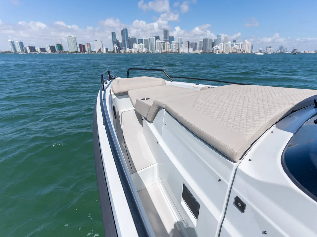 2023 Axopar SHADOW 900ST 38.0 feet, Miami, FL #16