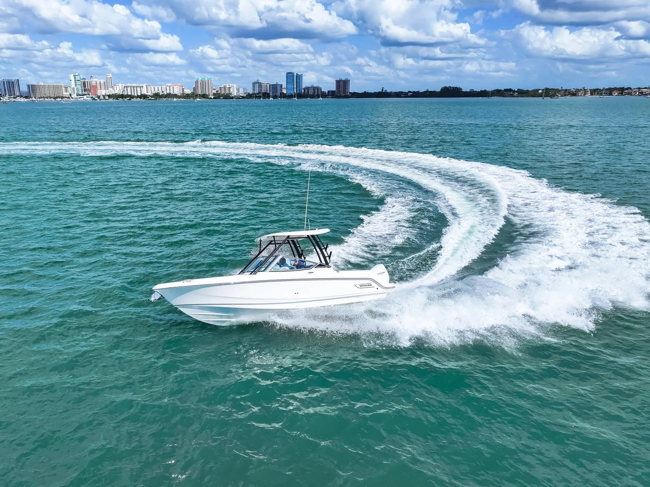 2026 Boston Whaler 240 Vantage 24.0 feet, Sarasota, FL #14