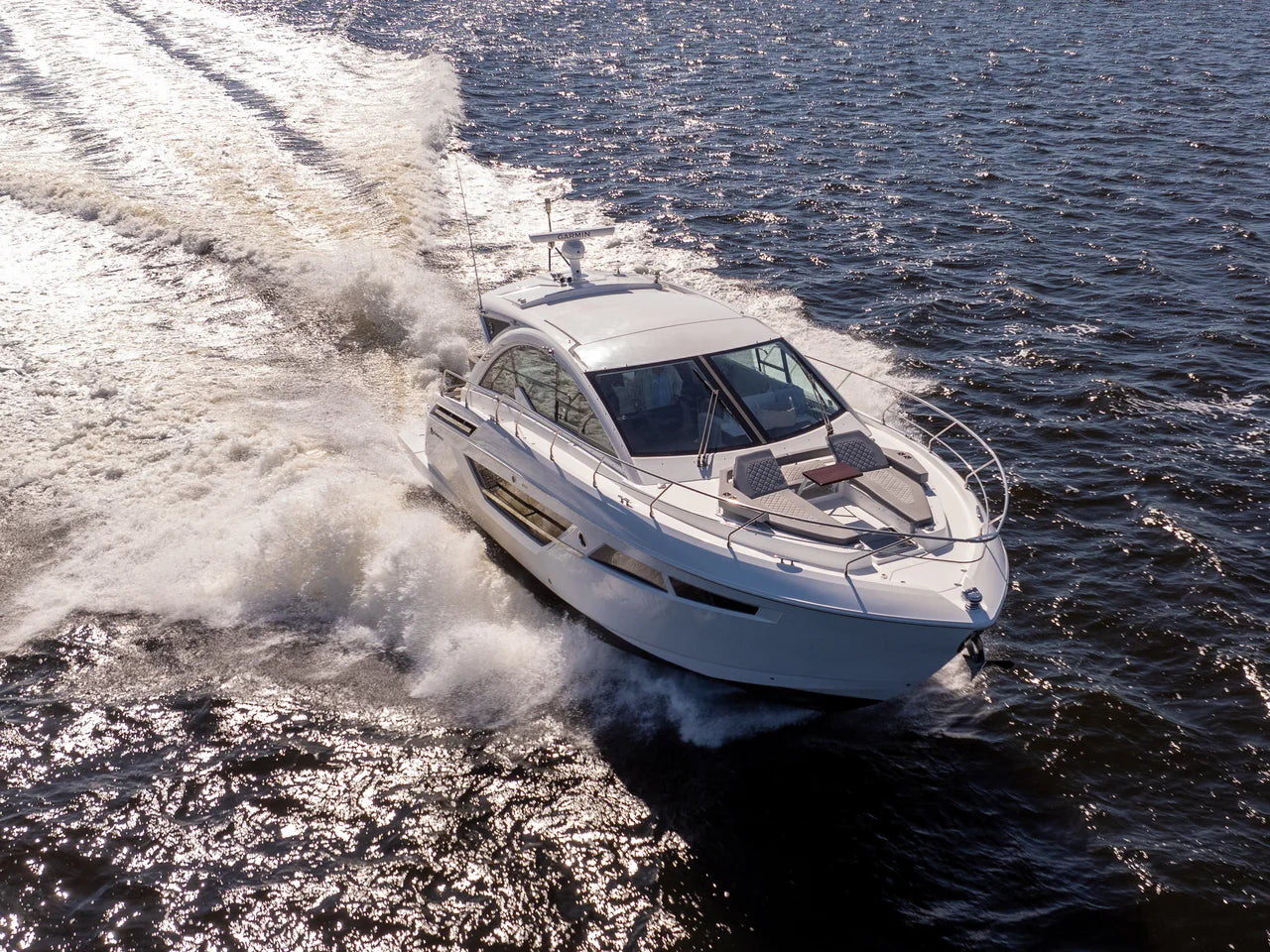 2020 Cruisers Yachts 50 CANTIUS 50.0 feet, Fort Myers, FL #25