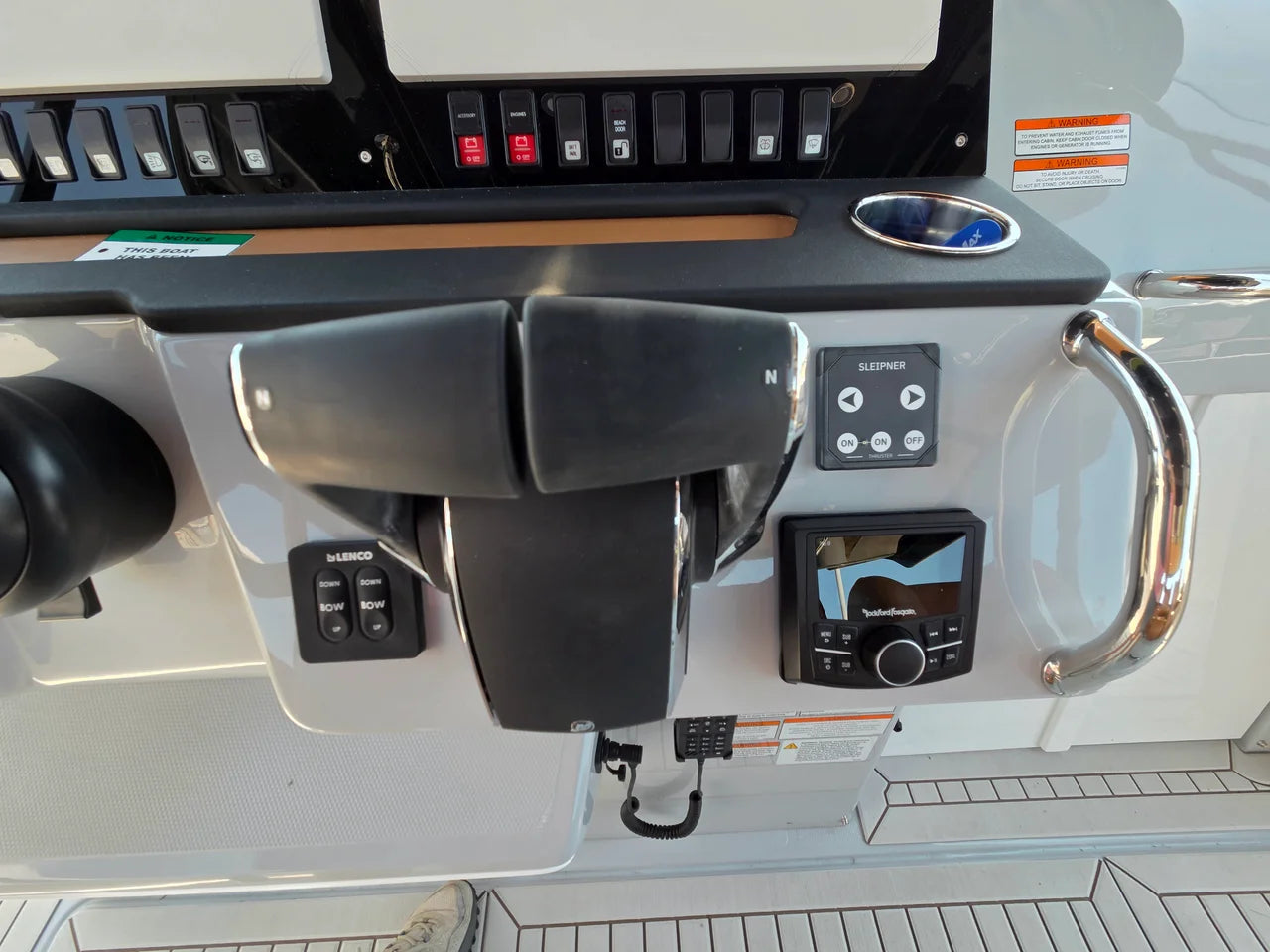 2027 Cruisers Yachts 38 VTR 38.0 feet, Monkey Island, OK #49