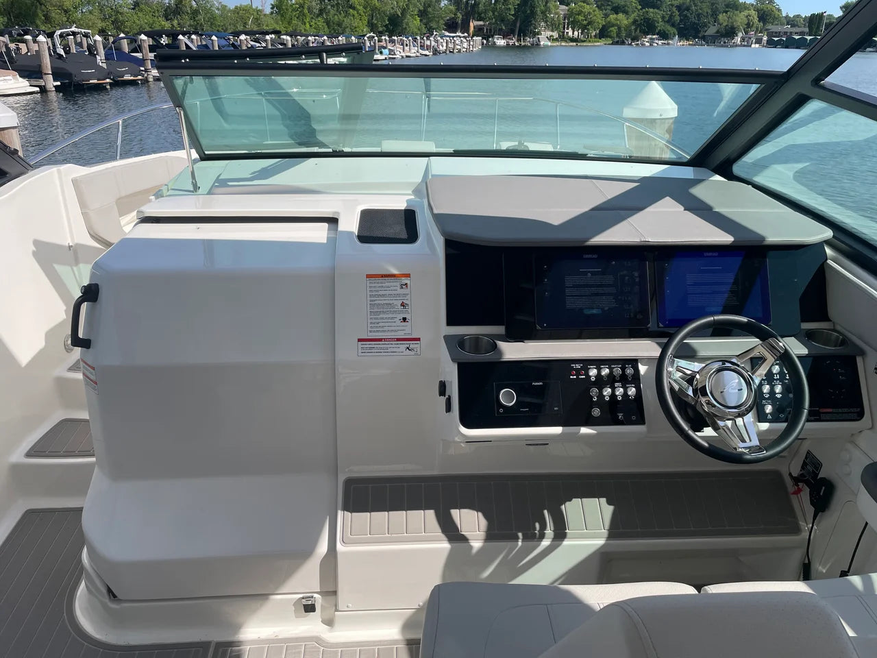 2026 Sea Ray Sundancer 320 32.0 feet, Excelsior, Minnesota #22
