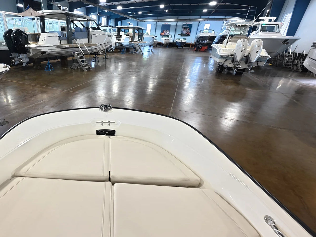 2027 Boston Whaler 170 Montauk 17.0 feet, Clearwater, Florida #11