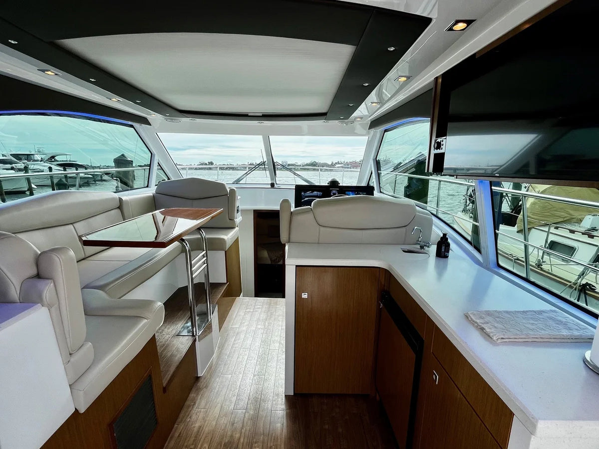 2015 Cruisers Yachts 41 CANTIUS 42.0 feet, Venice, Florida #16