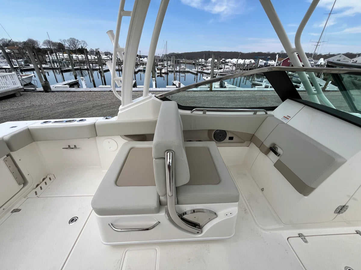 2026 Boston Whaler 240 Vantage 24.0 feet, Westbrook, Connecticut #11
