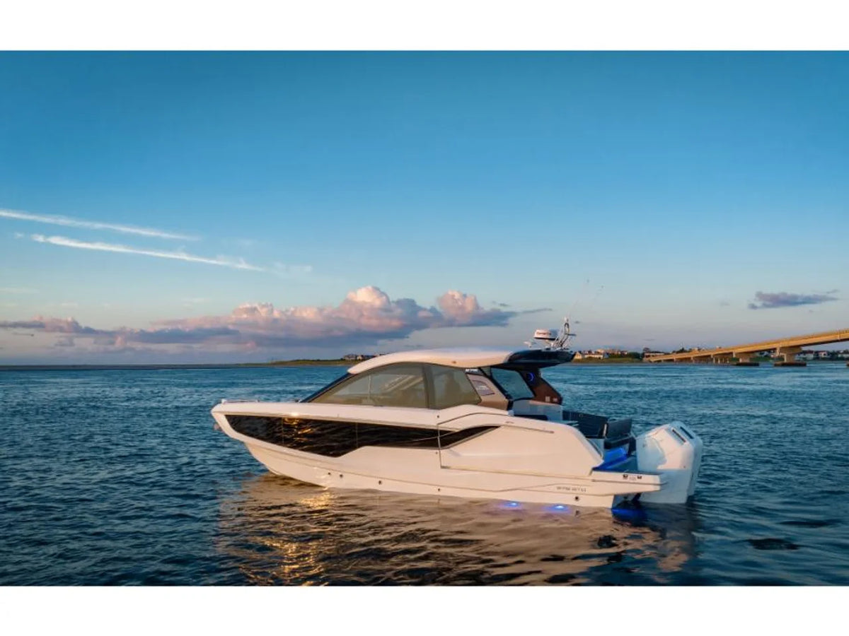 2027 Galeon 375 GTO 37.0 feet, Naples, Florida #6