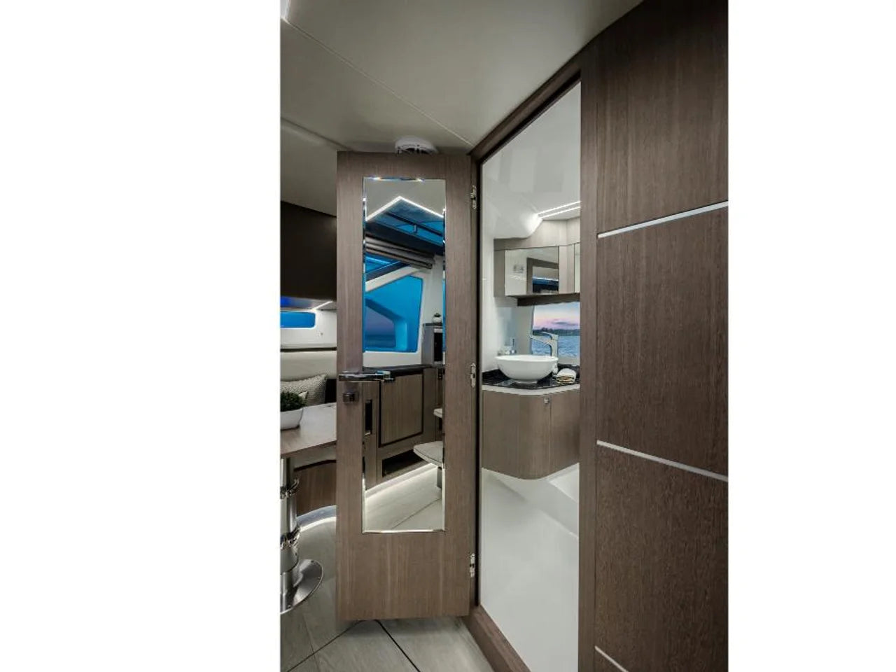 2027 Galeon 375 GTO 37.0 feet, Grasonville, MD #45