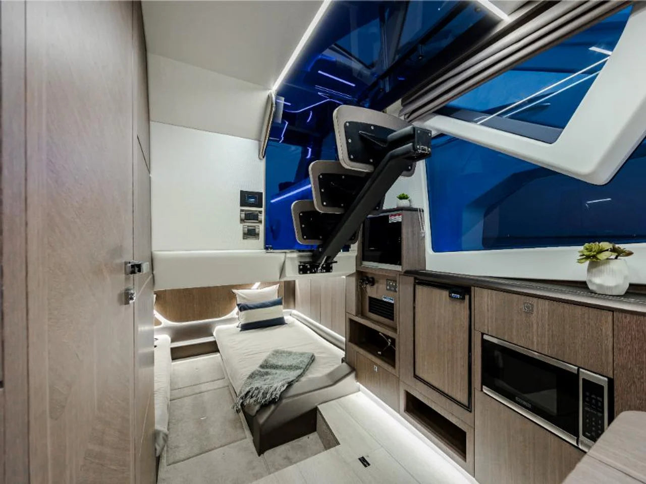 2025 Galeon 375 GTO 37.0 feet, Clearwater, Florida #25