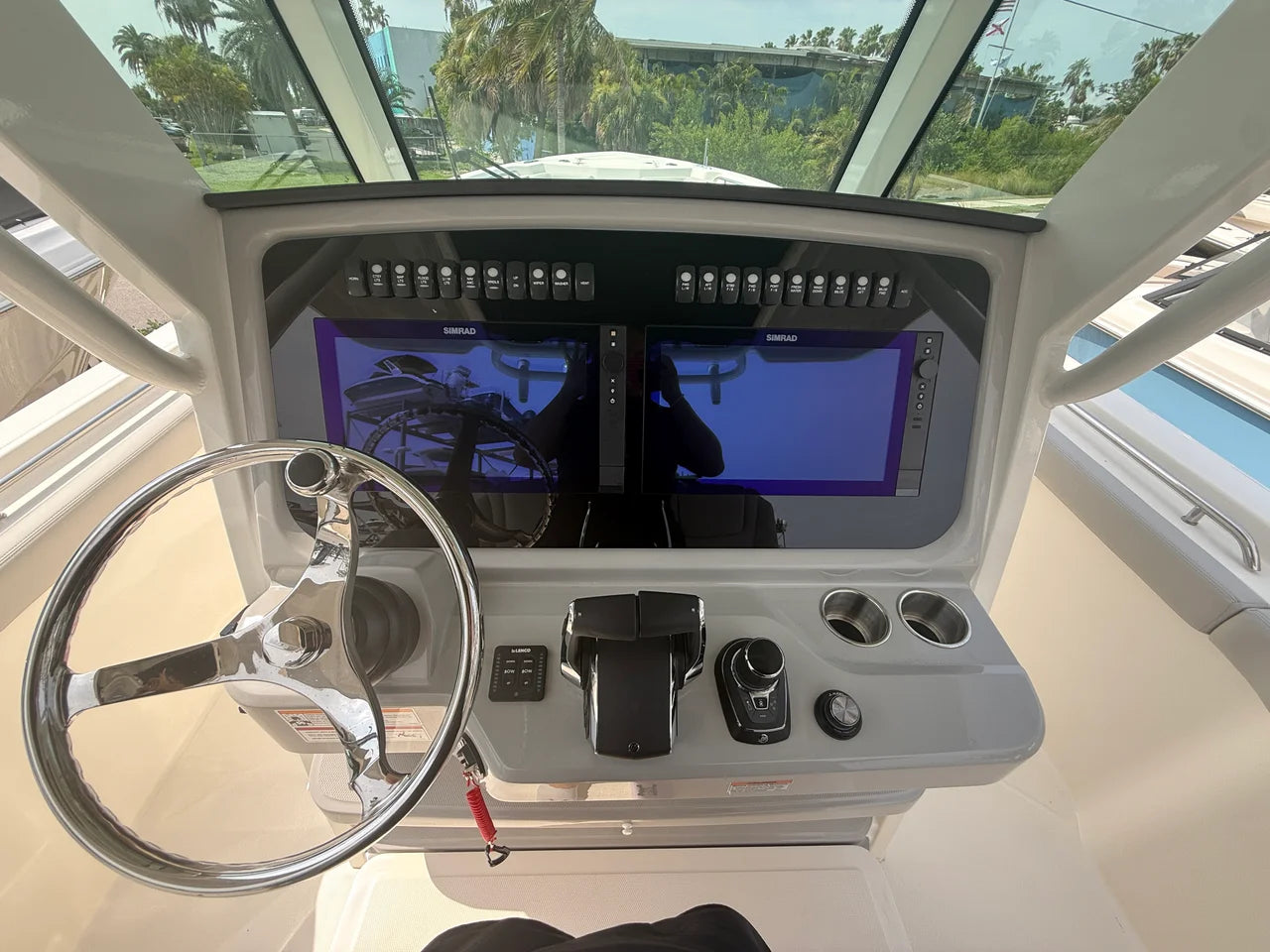 2026 Boston Whaler 330 Outrage 33.0 feet, Sarasota, FL #24
