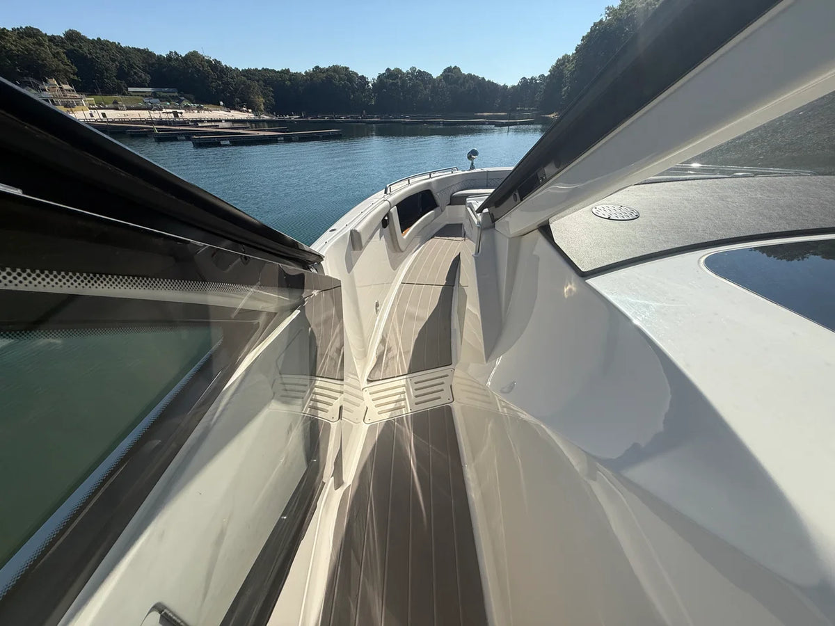 2022 Sea Ray 370 SUNDANCER OUTBOARD 37.0 feet, Cumming, GA #47