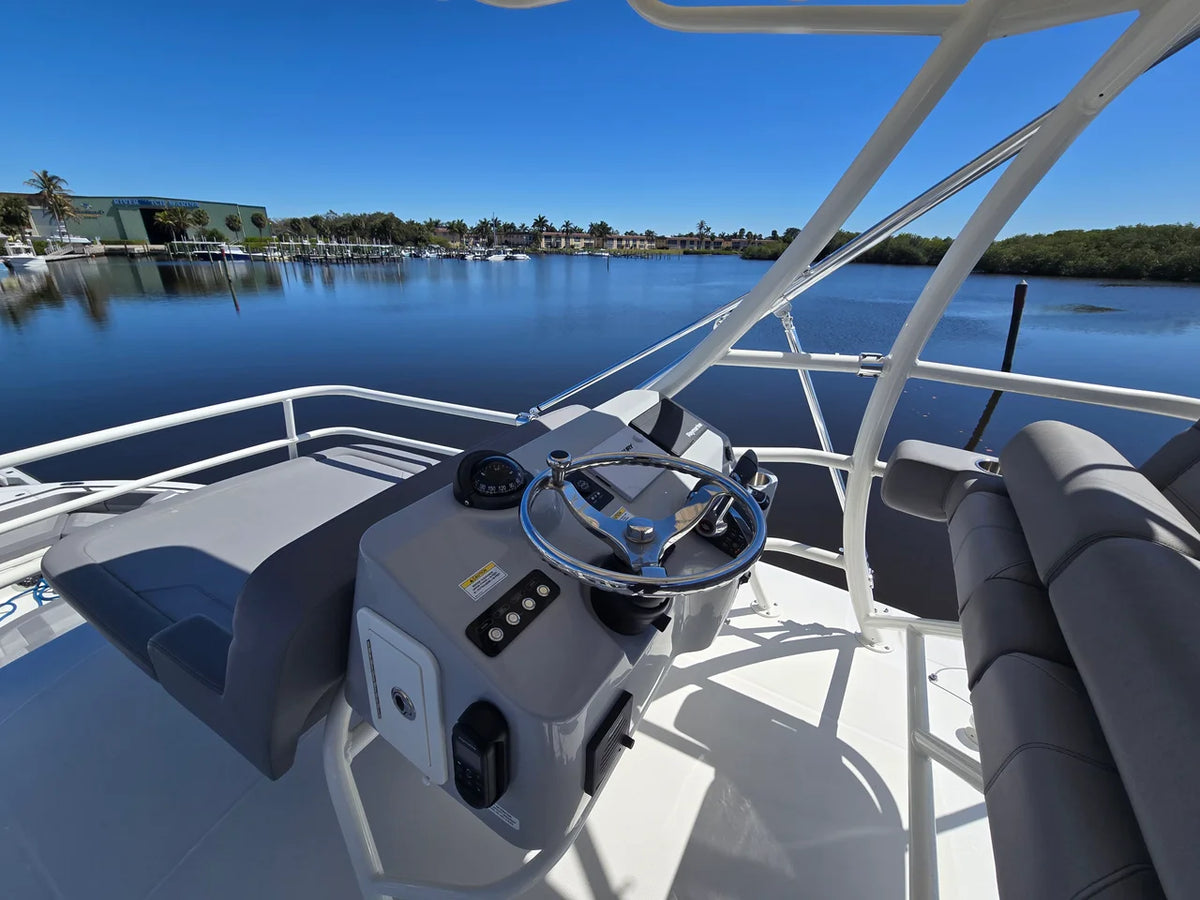 2023 Boston Whaler 420 OUTRAGE 42.0 feet, Stuart, Florida #25
