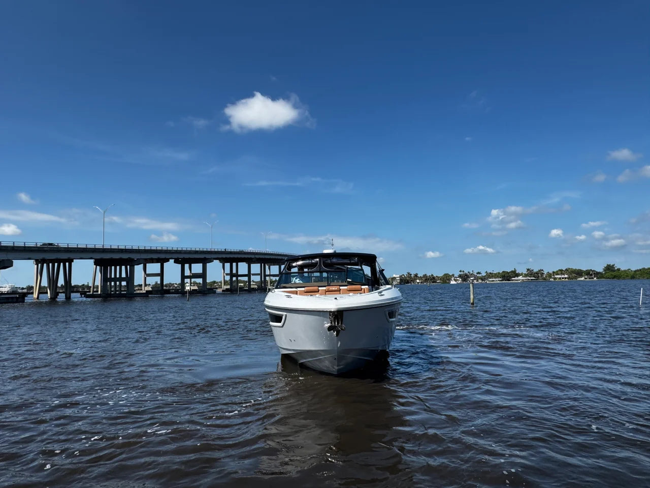 2024 Cruisers Yachts 38 GLS South Beach Outboard 38.0 feet, Stuart, Florida #10