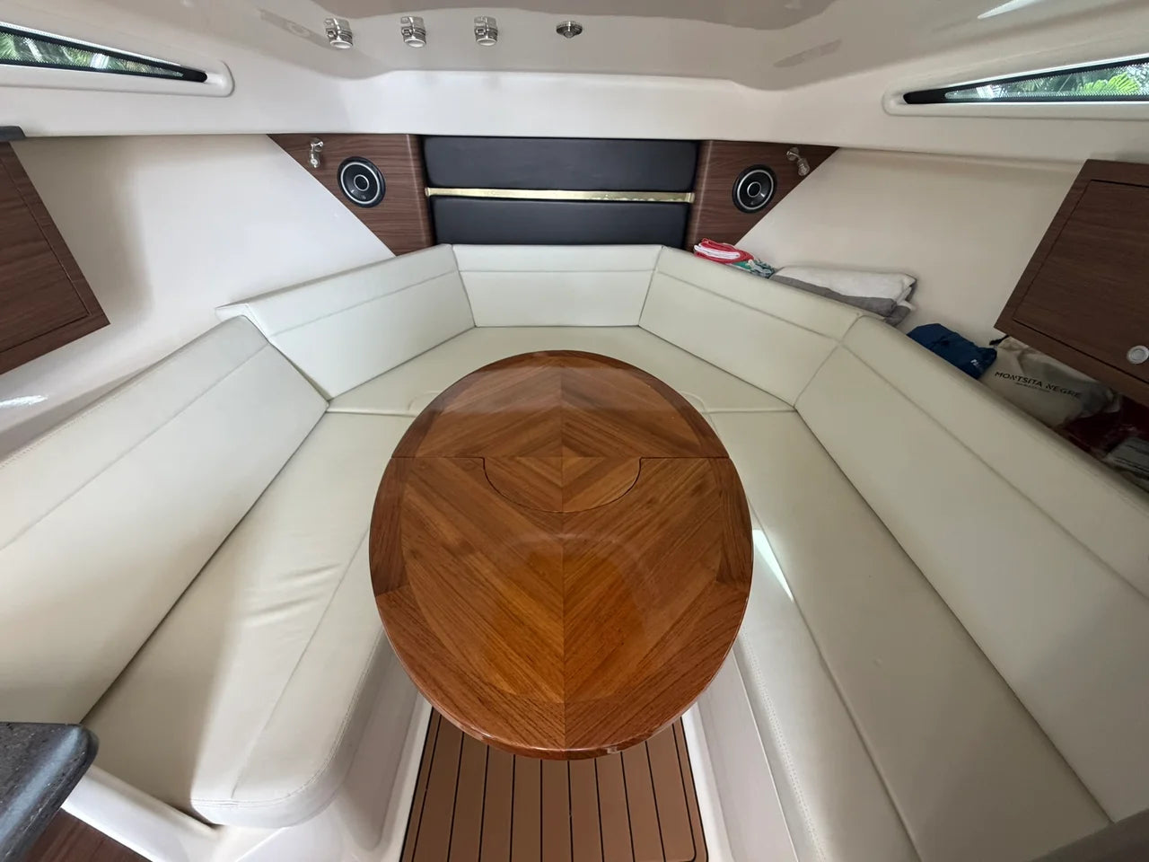 2023 Boston Whaler 325 CONQUEST 32.0 feet, Naples, FL #44