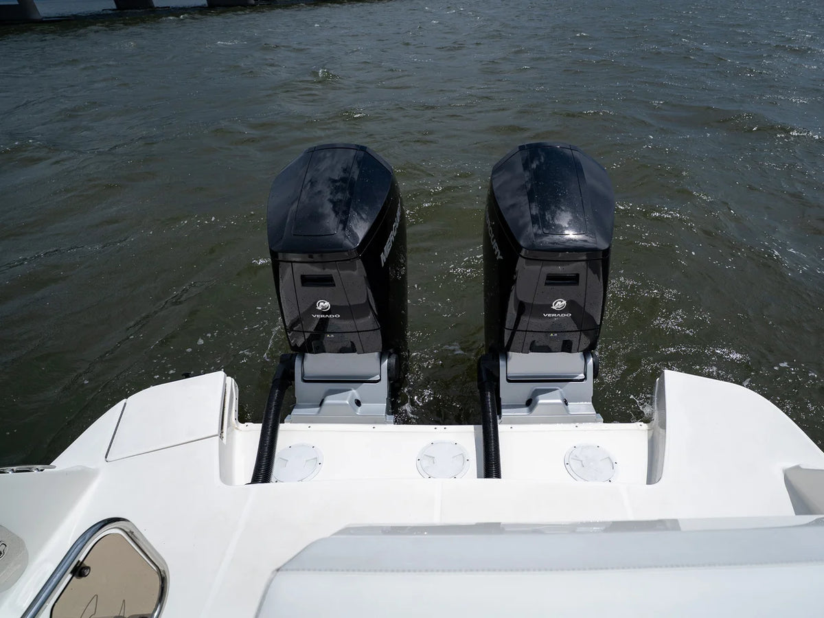 2026 Sea Ray Sundancer 370 Outboard 37.0 feet, Clearwater, Florida #18