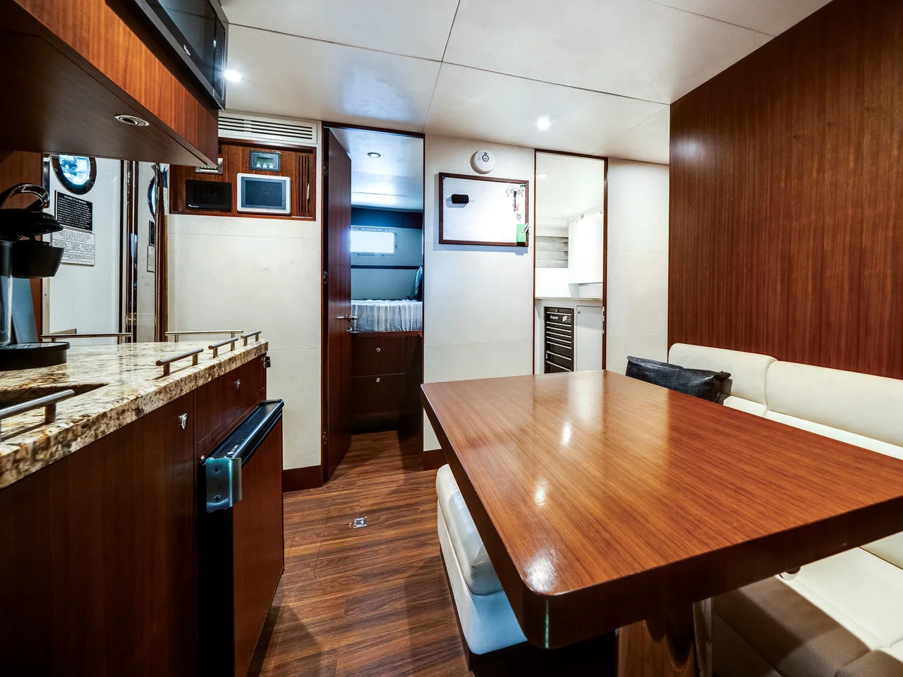 2016 Ocean Alexander 90 SKY LOUNGE 90.0 feet, Ft Lauderdale, FL #64
