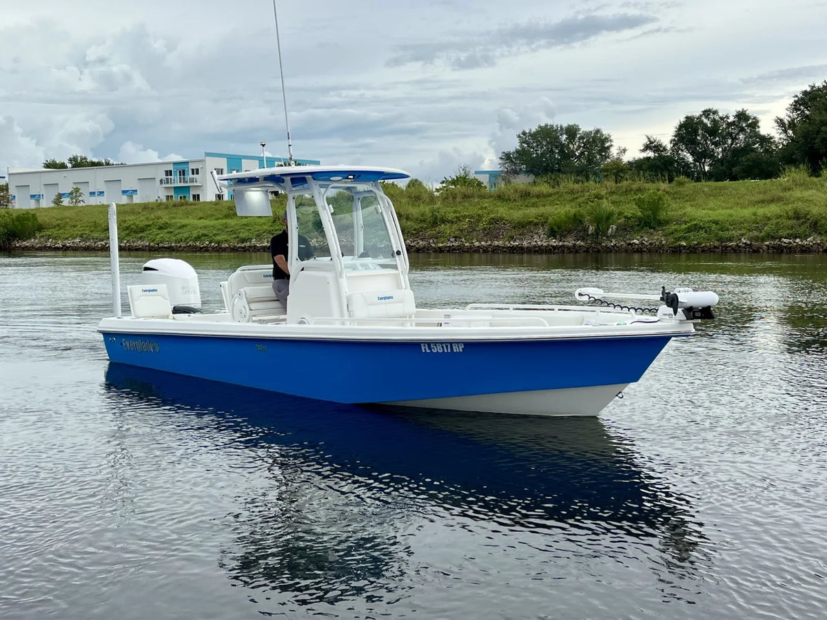2017 Everglades 243 CENTER CONSOLE 24.0 feet, Venice, Florida #1