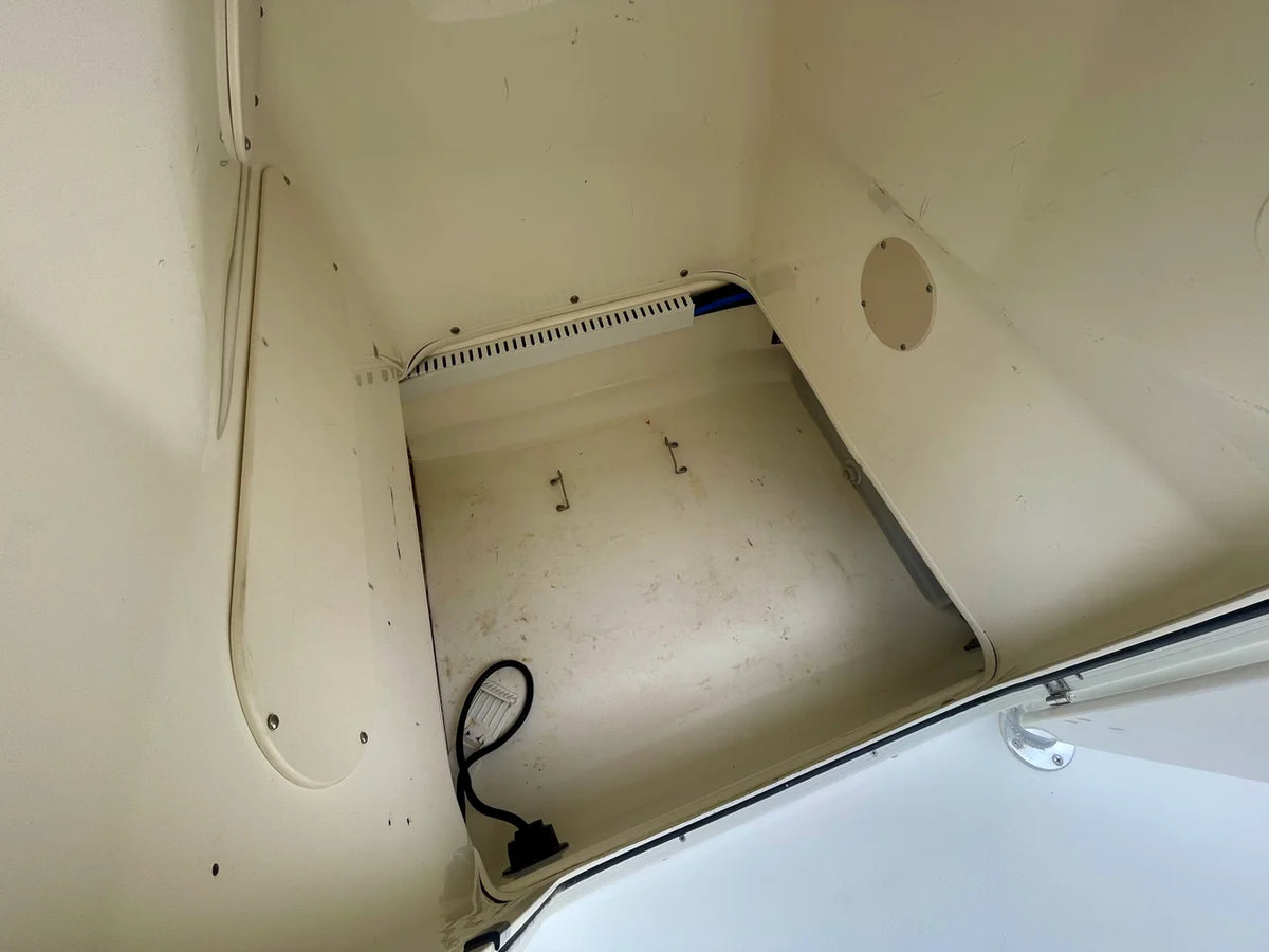 2013 Boston Whaler 230 DAUNTLESS 23.0 feet, Quincy, MA #14