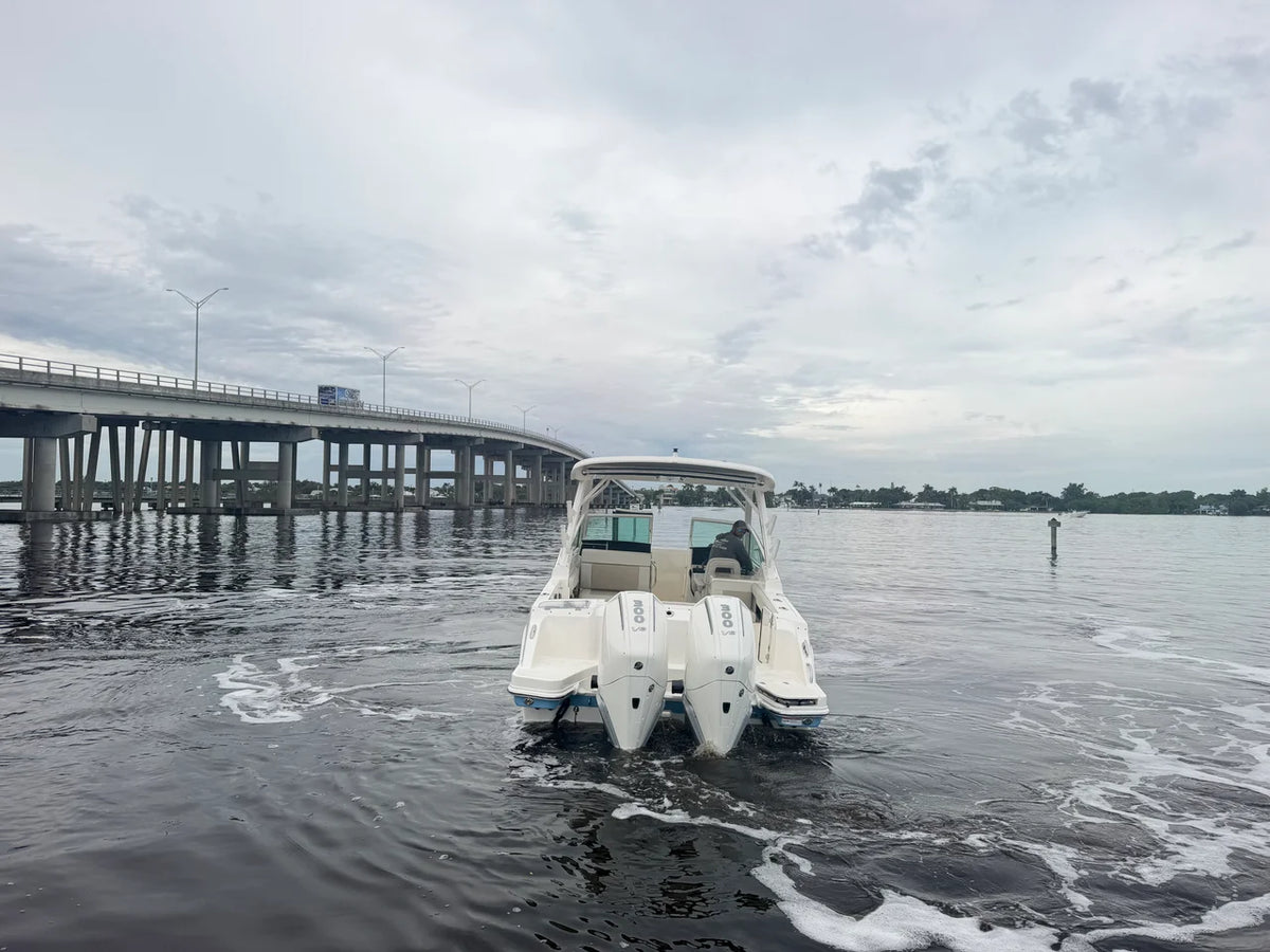 2027 Boston Whaler 280 Vantage 28.0 feet, Stuart, Florida #11