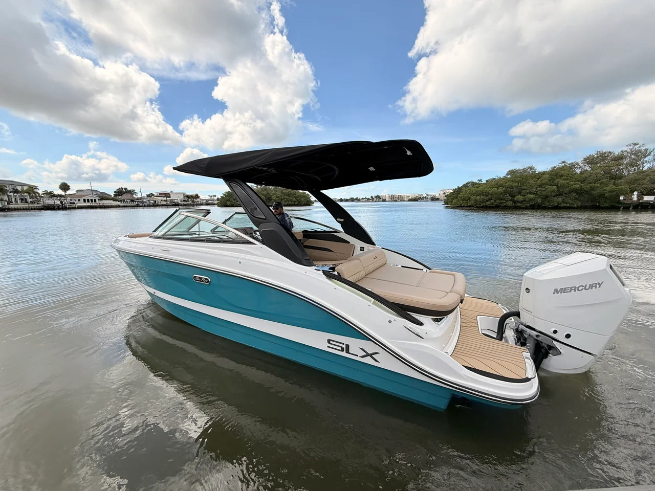 2027 Sea Ray SLX 260 Outboard 26.0 feet, St Petersburg, FL #3
