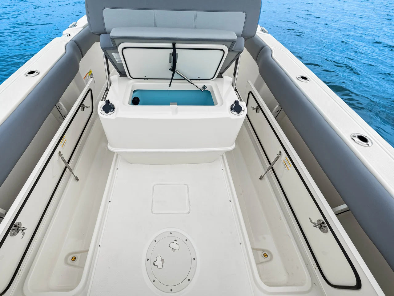 2025 Boston Whaler 230 Outrage 23.0 feet, Clearwater, Florida #49