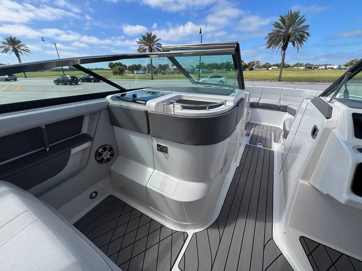 2023 Sea Ray SLX 310 Outboard 31.0 feet, Venice, Florida #27
