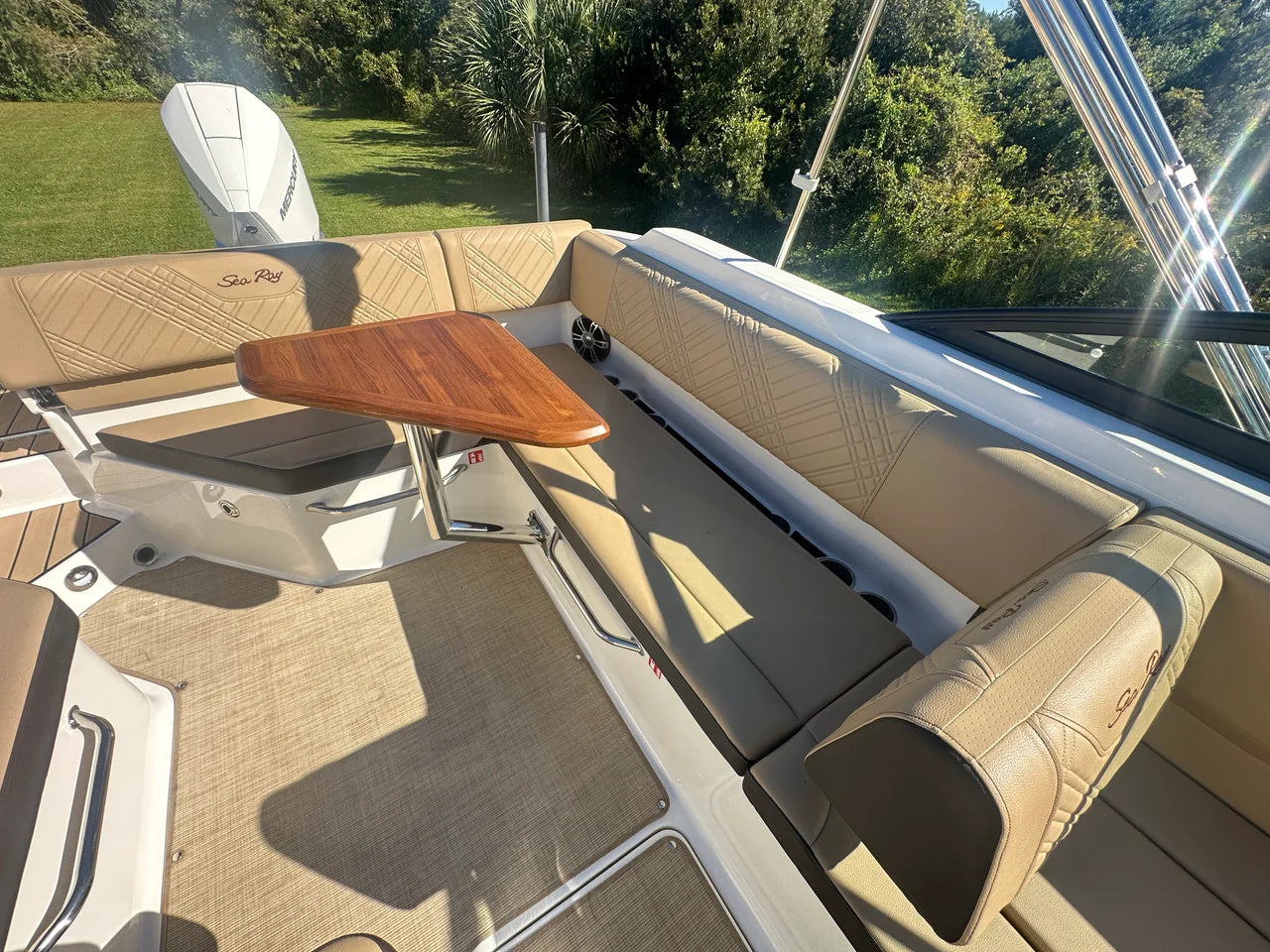 2025 Sea Ray SDX 270 Outboard 27.0 feet, Thunderbolt, GA #21