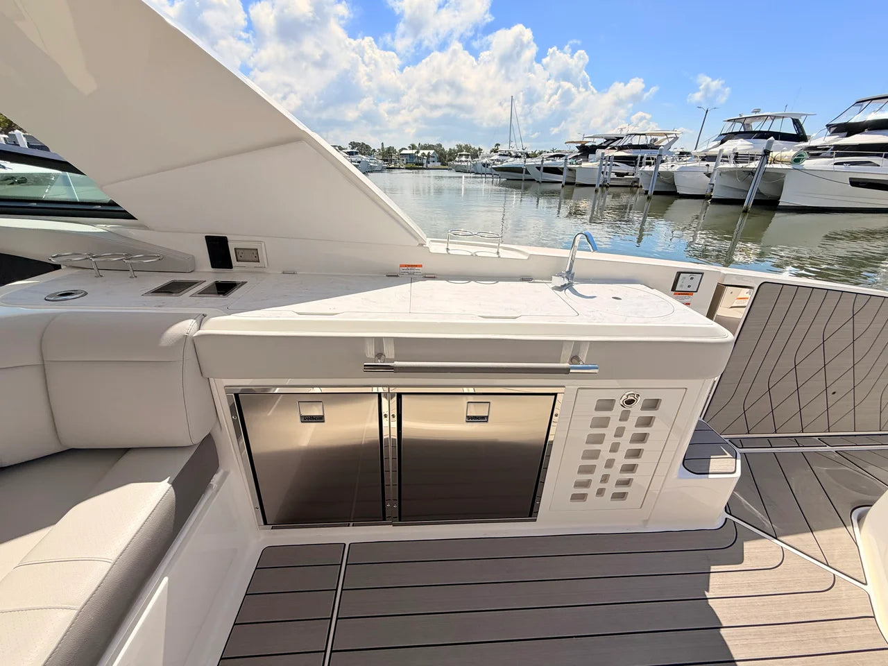 2026 Sea Ray SLX 400 Outboard 40.0 feet, Pompano Beach, Florida #43