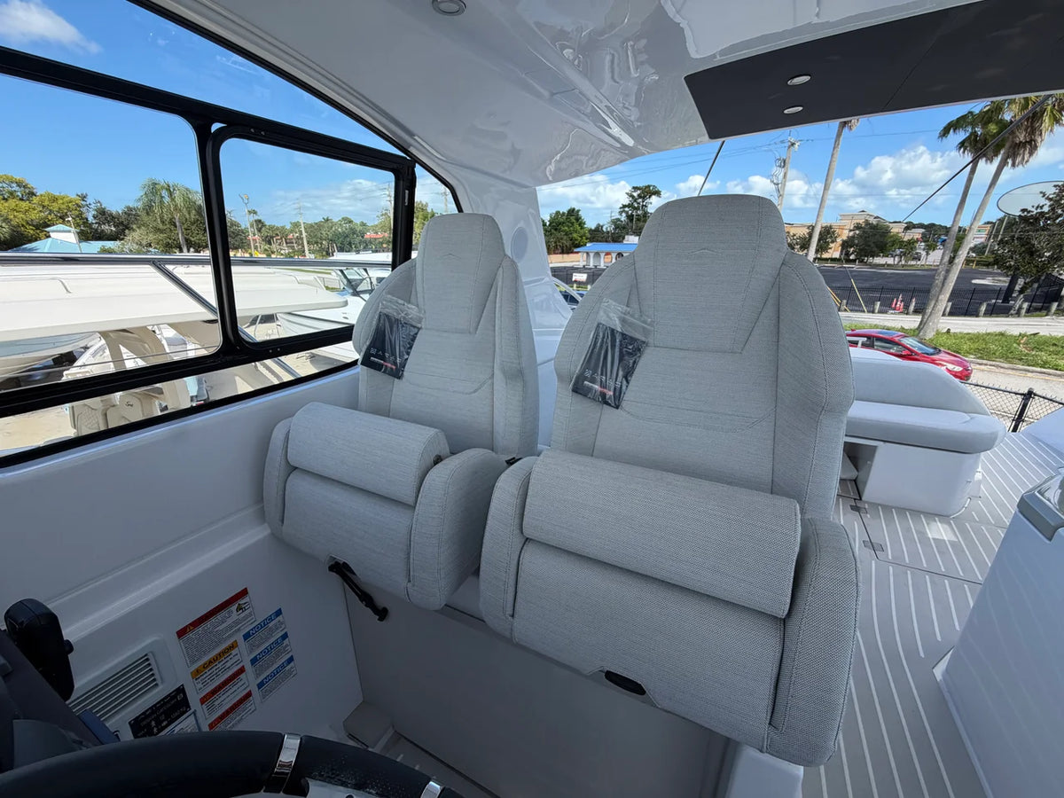 2027 Azimut A45 45.0 feet, Stuart, Florida #38