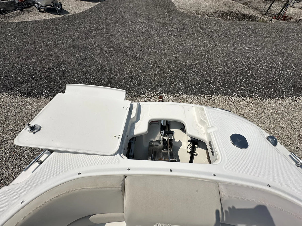 2013 Boston Whaler 230 VANTAGE 23.0 feet, Ocean View, NJ #23