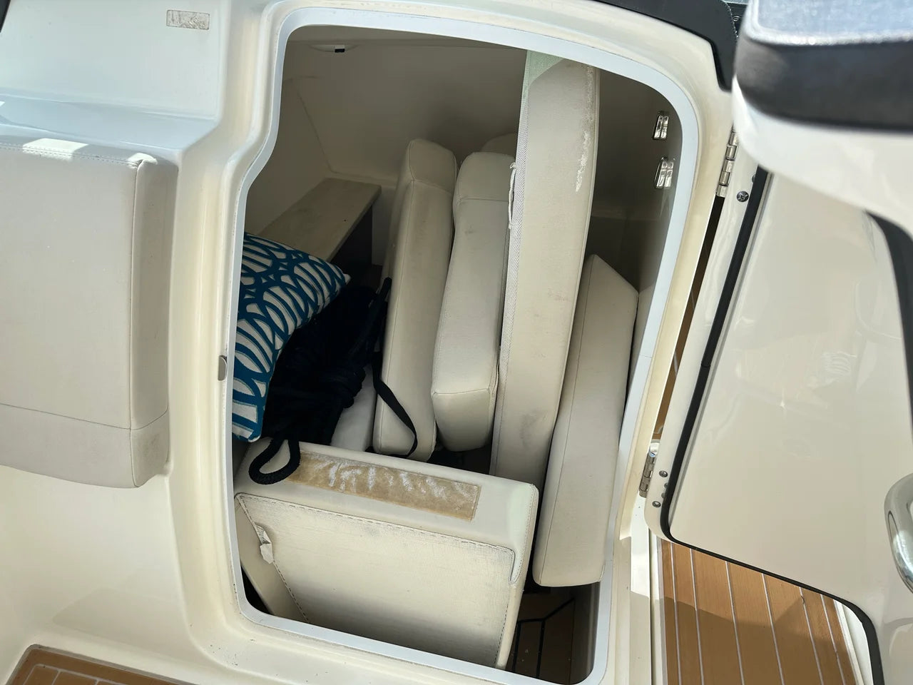 2017 Boston Whaler 270 VANTAGE 28.0 feet, Thunderbolt, GA #5