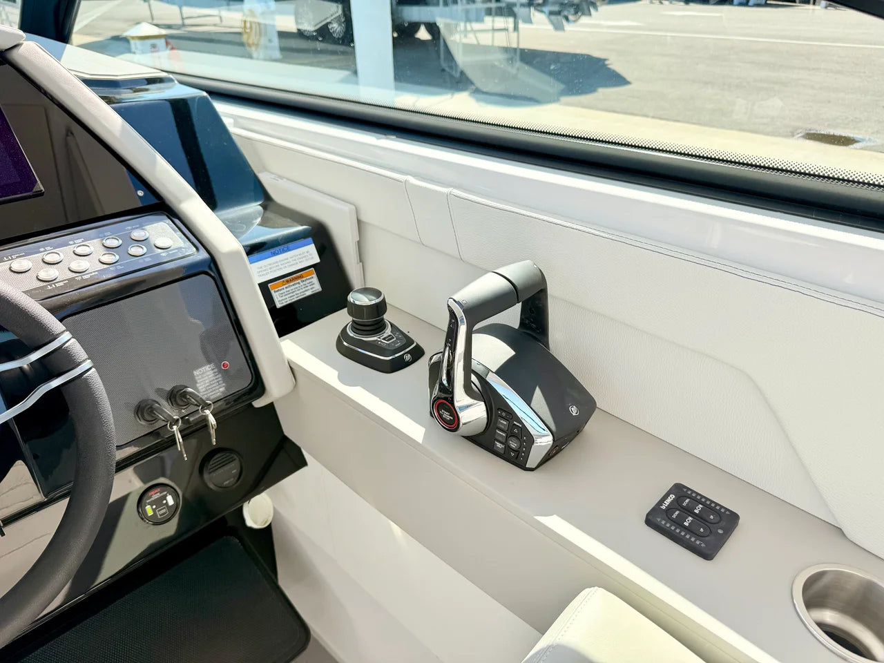 2026 Cruisers Yachts 34 GLS Outboard 34.0 feet, St Petersburg, FL #57