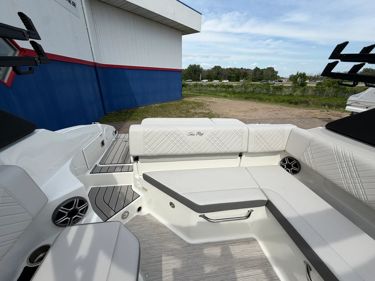 2026 Sea Ray SDX 250 Surf 25.0 feet, Excelsior, Minnesota #21