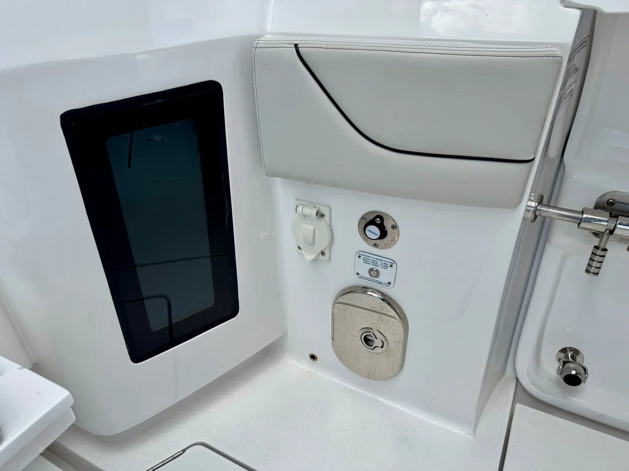 2024 Intrepid 427 NOMAD SE 42.0 feet, Dania, FL #18