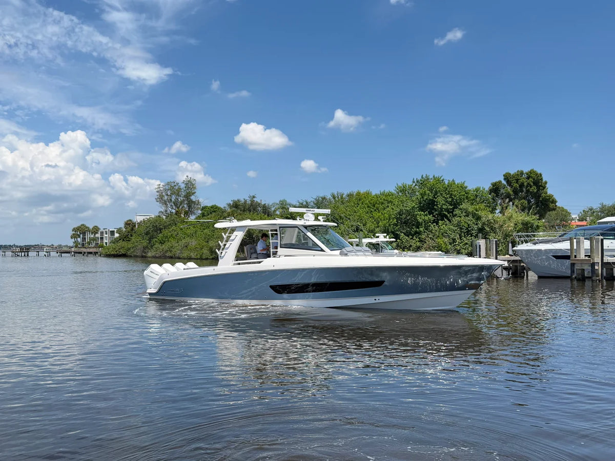 2026 Boston Whaler 420 Outrage 42.0 feet, Stuart, Florida #1