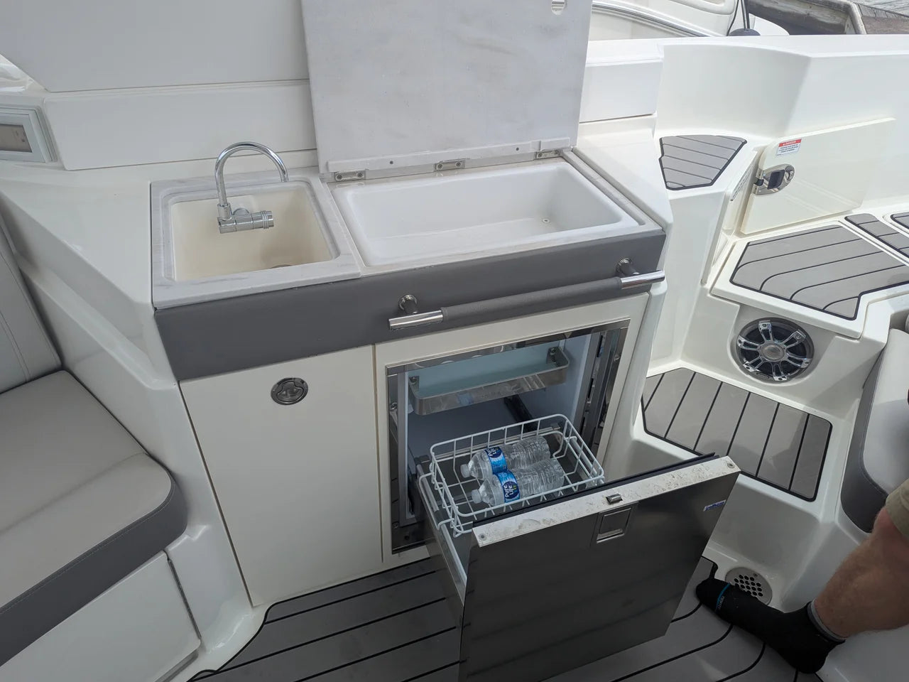 2023 Sea Ray 350 SLX OB 34.0 feet, Grasonville, MD #34