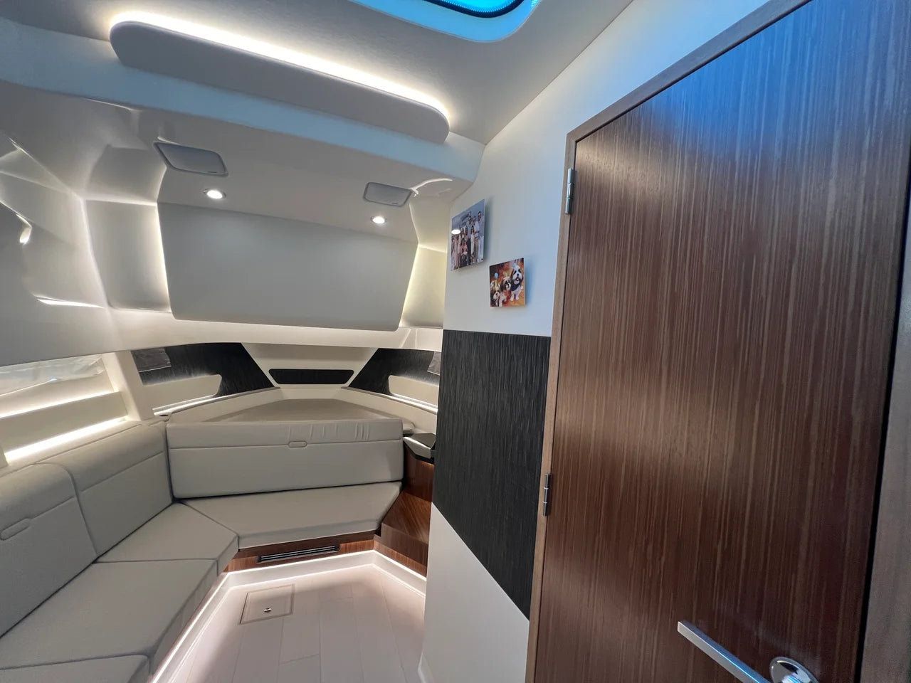 2023 Sea Ray 370 SUNDANCER OB 37.0 feet, Huntington, NY #46