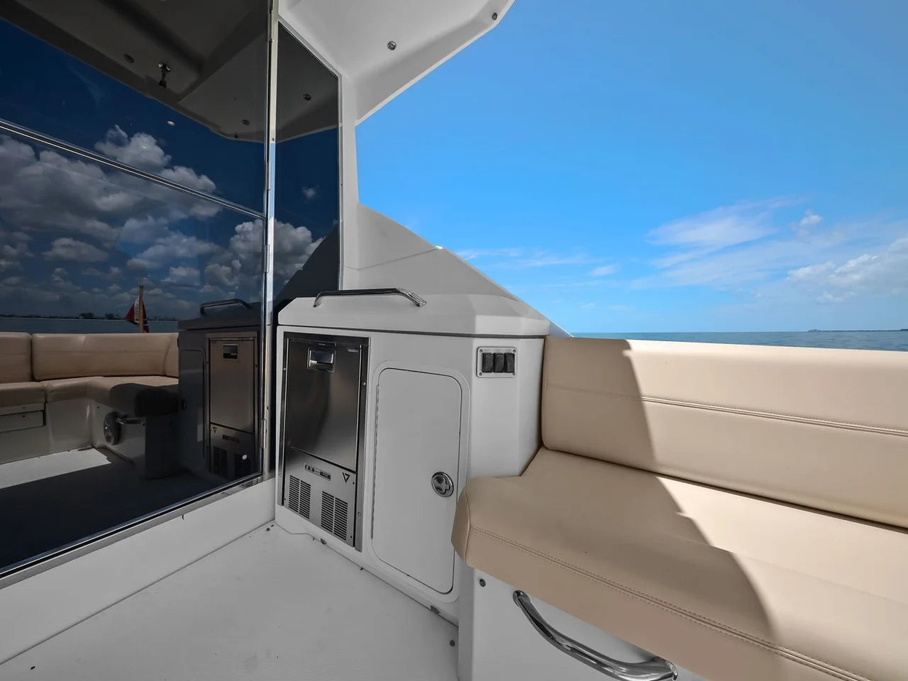 2014 Cruisers Yachts 45 CANTIUS 45.0 feet, St Petersburg, FL #61