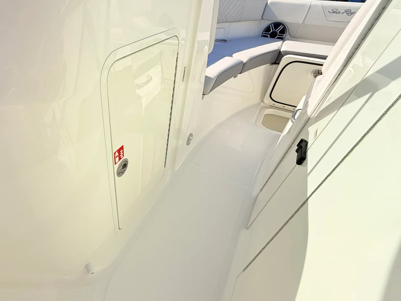 2026 Sea Ray SDX 250 Outboard 25.0 feet, St Petersburg, FL #40
