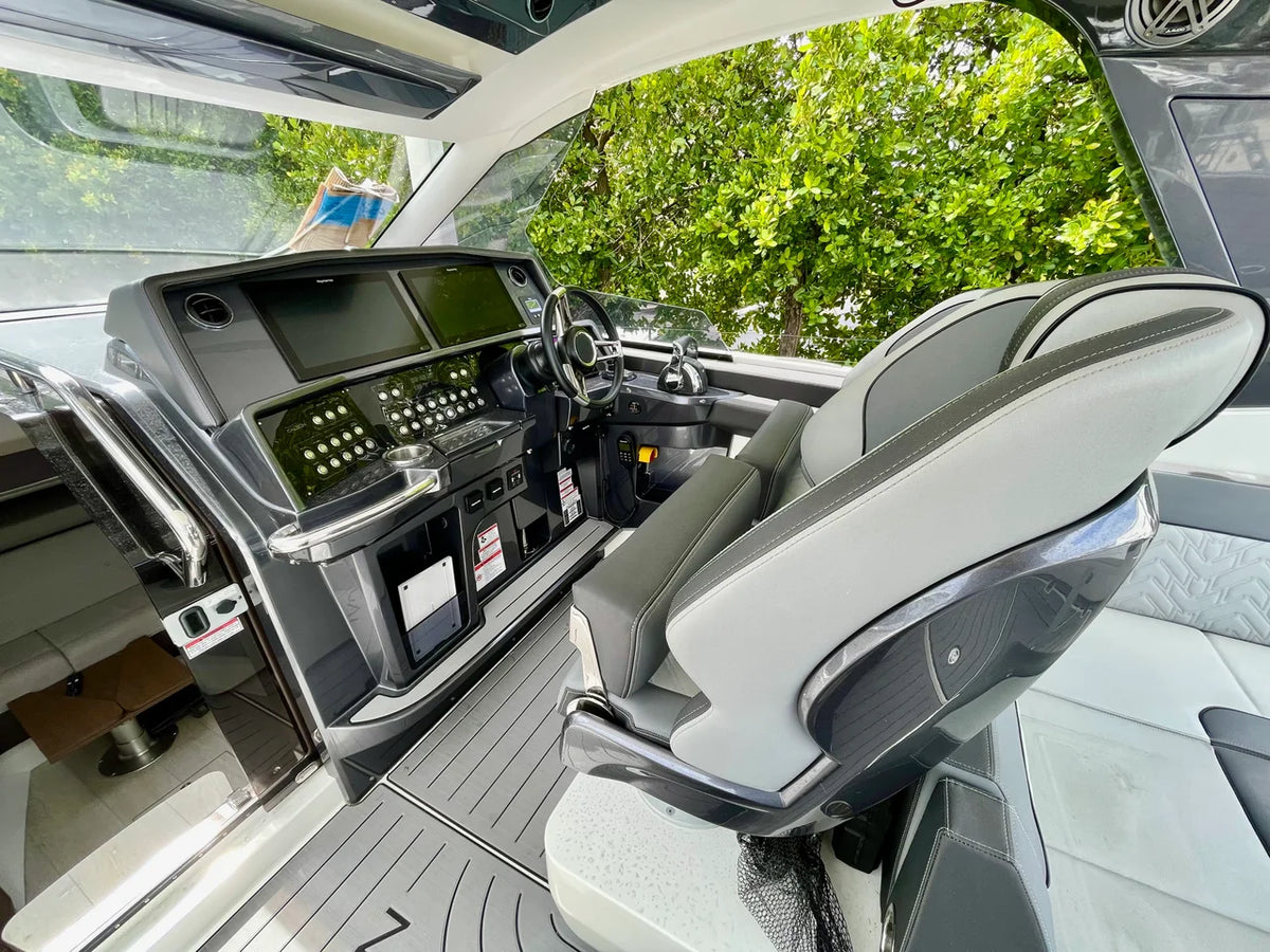 2023 Galeon 325 GTO 32.0 feet, Jupiter, Florida #6
