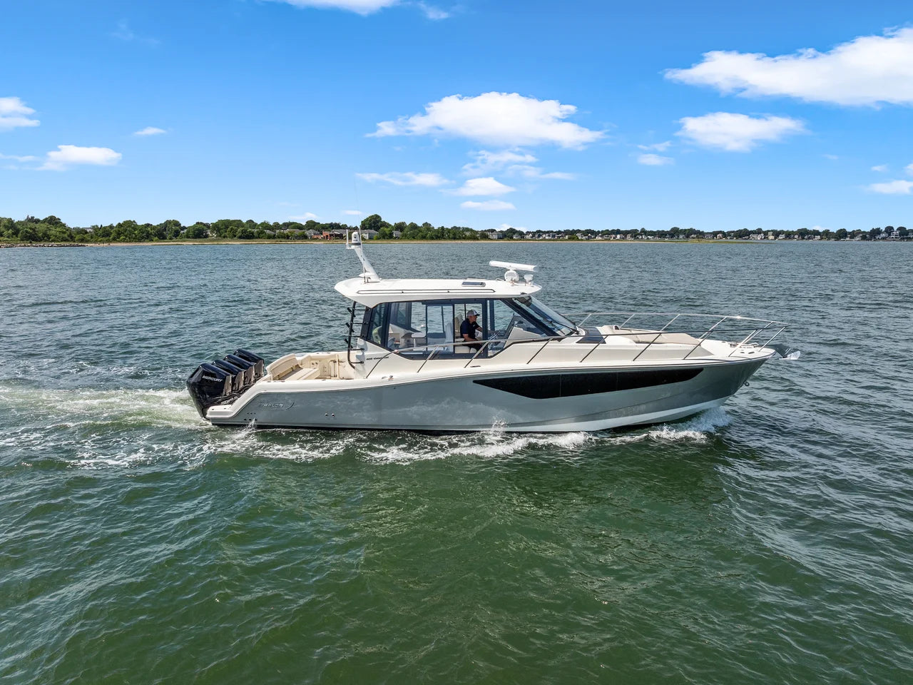 2025 Boston Whaler 405 Conquest 40.0 feet, Quincy, MA #2